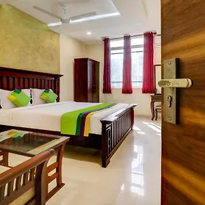 Hotel Treebo Trend Malabar North Railway Station, Kochi