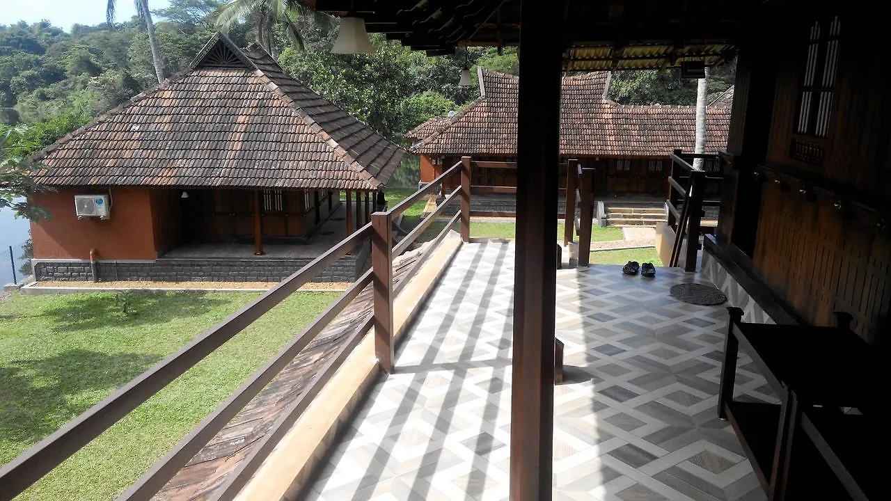 **  7Th Heaven Resorts Indien